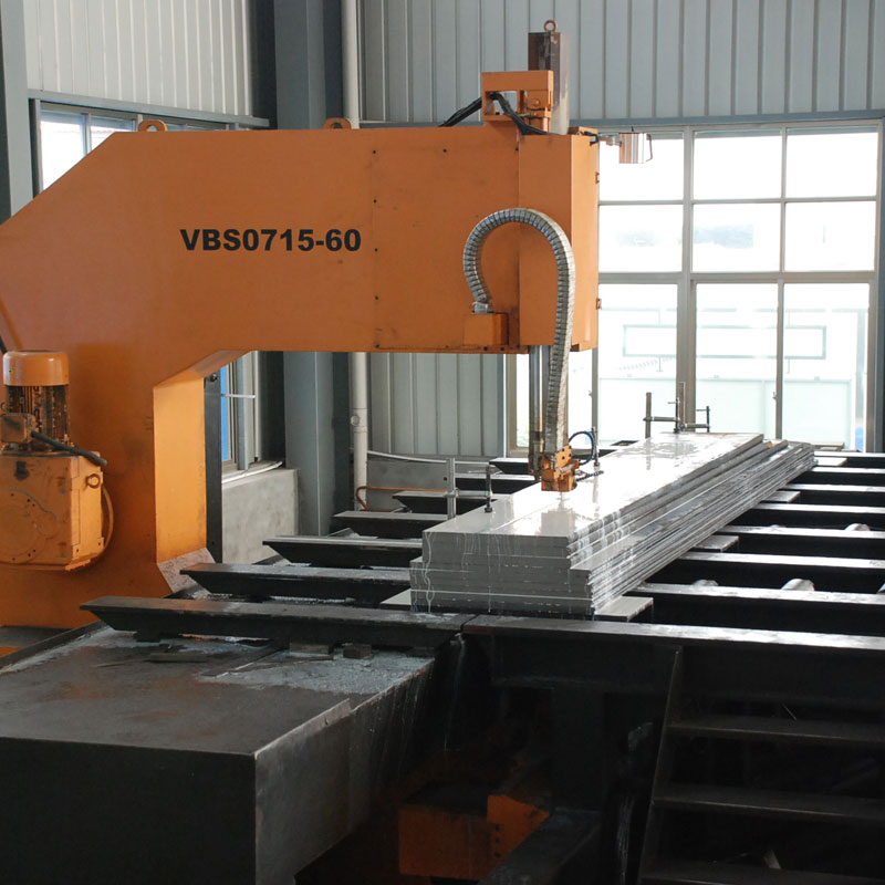 Hoe leverje de Four Core Mold Materialen krekte oplossingen foar ferskate arbeidsomstannichheden yn mold manufacturing?